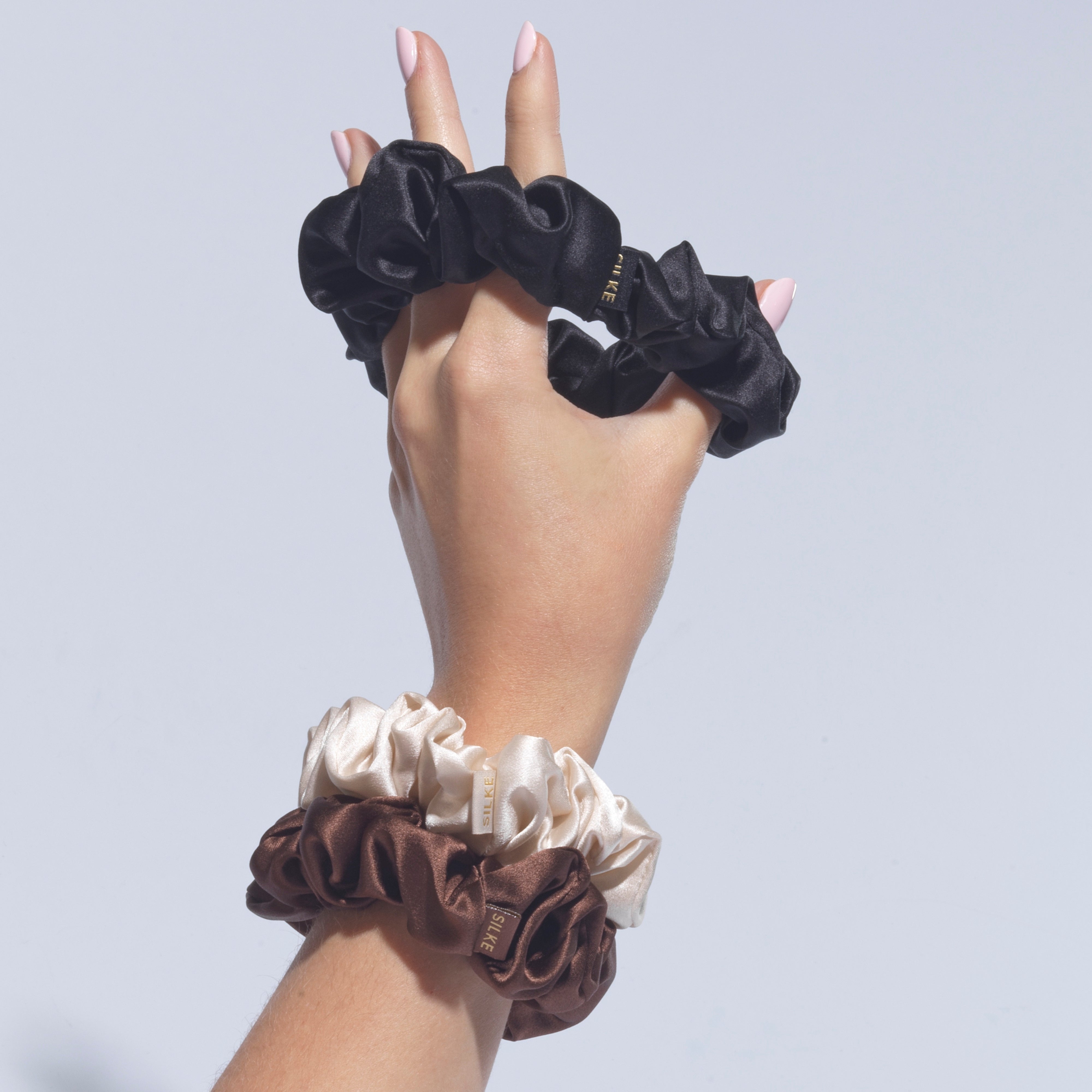 SILKE LARGE SCRUNCHIES -  CLASSIC MIX